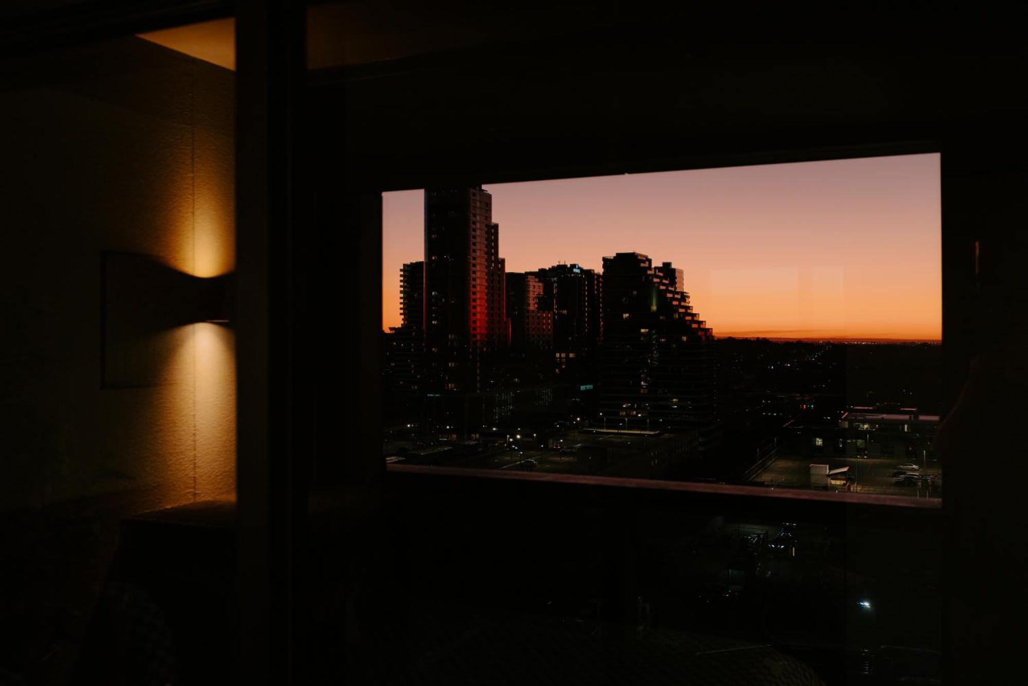 Skyone Lux 2Bed Room Aprt In Boxhill With Car Park Box Hill Exterior foto