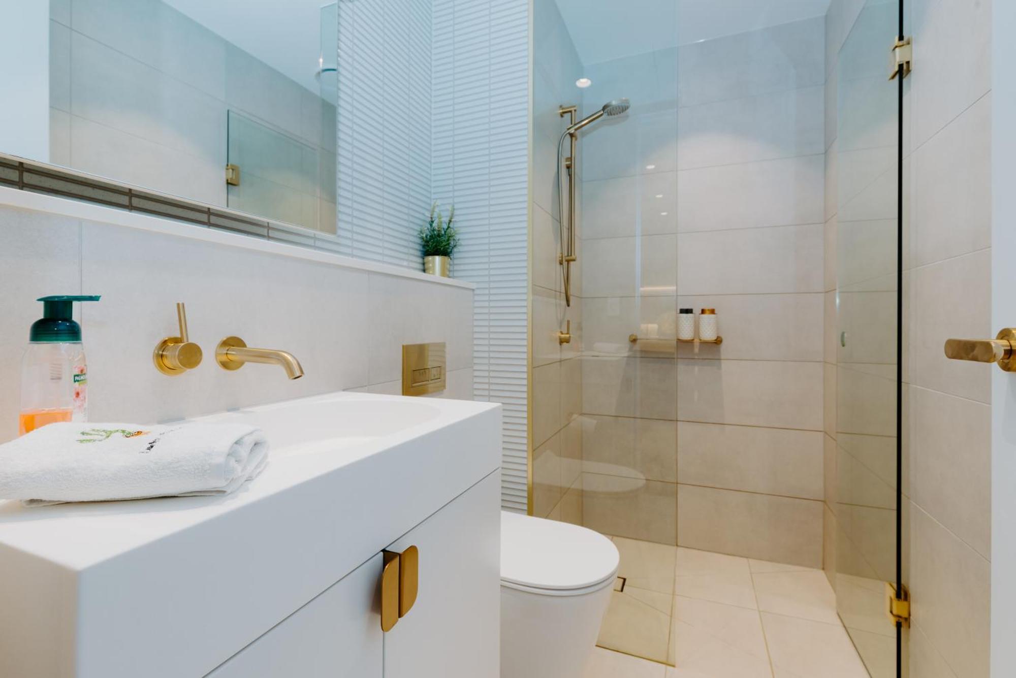 Skyone Lux 2Bed Room Aprt In Boxhill With Car Park Box Hill Exterior foto